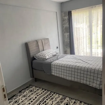 بيت خشبي Kovan دالامان